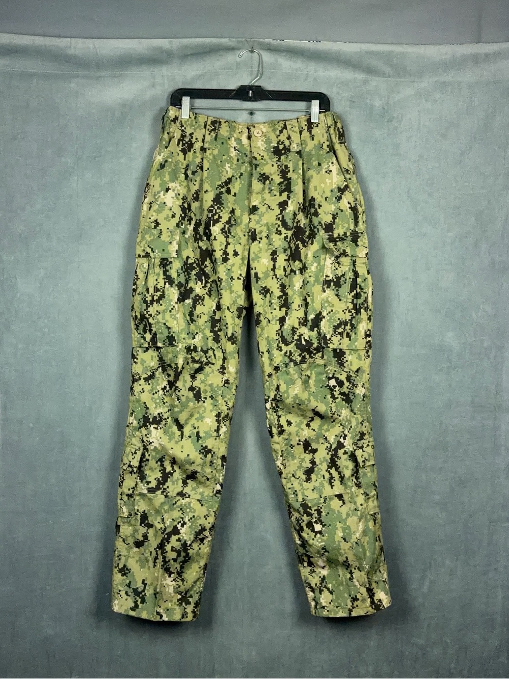 US Navy NWU Type III Woodland Camo Combat Pants Fire Resistant FROG Medium Long